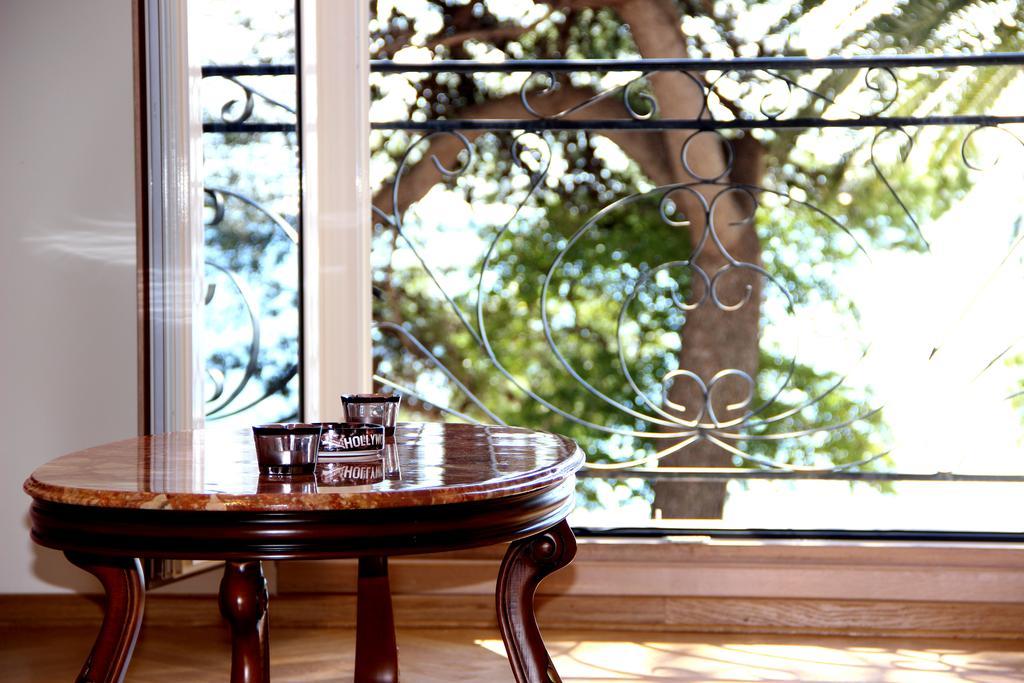 Petrovac Vasiliki Seaside Apartments מראה חיצוני תמונה