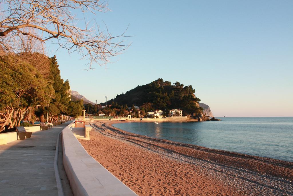 Petrovac Vasiliki Seaside Apartments מראה חיצוני תמונה