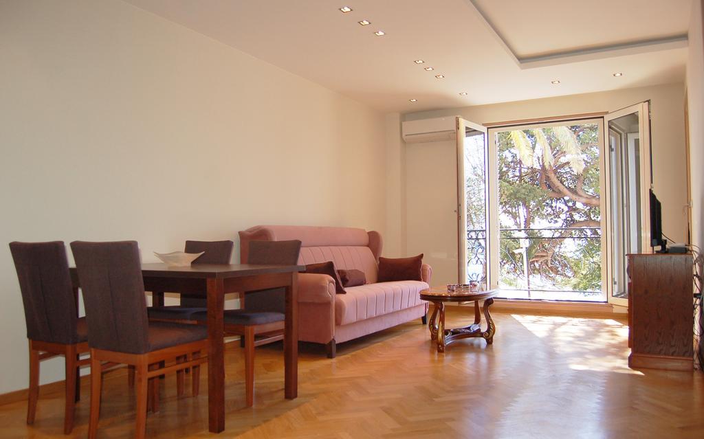Petrovac Vasiliki Seaside Apartments מראה חיצוני תמונה